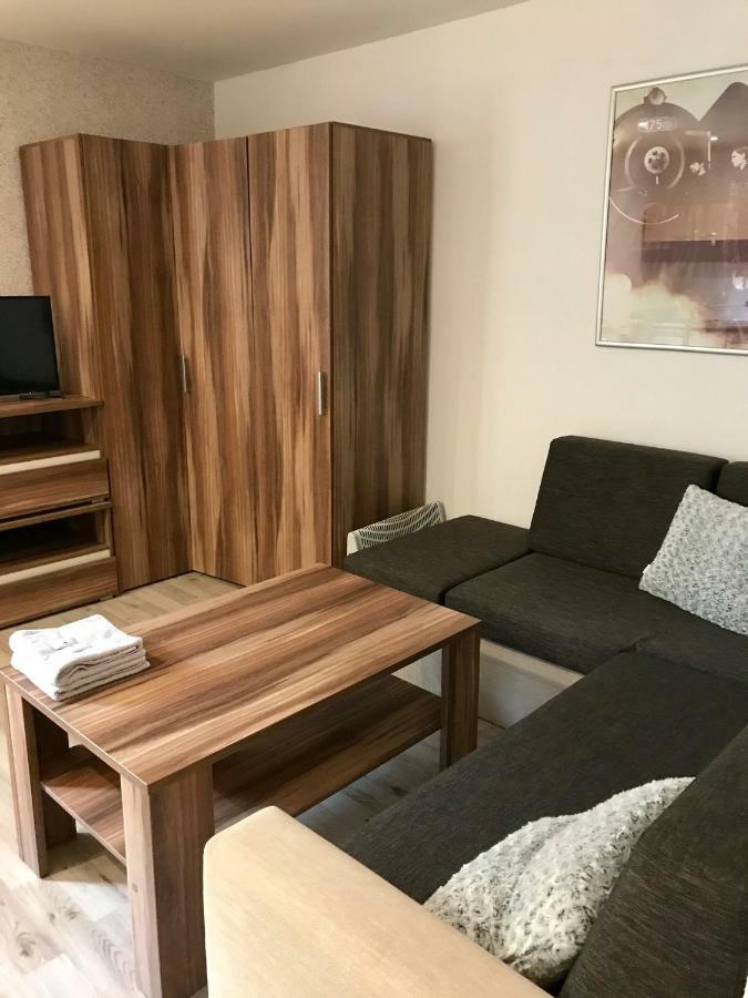 Restaurace Penzion Pod Sumarnikem Tvarozna Lhota Ngoại thất bức ảnh